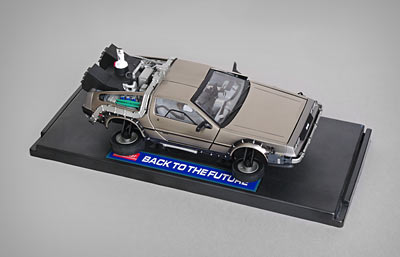 back-to-the-future-delorean-3 back-to-the-future-delorean-3