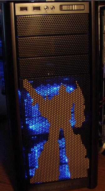bumblebee-transformer-pc-case-mod-4 bumblebee-transformer-pc-case-mod-4