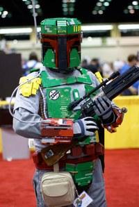 DSC08447 walyou post roundup 14 boba fett armor Walyou Weekly Post Roundup 14