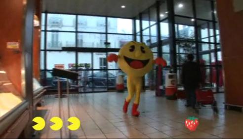 funny-pacman-prank-2 funny pacman prank 2 Funny Pacman Prank in France