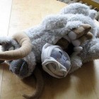 tauntaun plush toy 140x140 Star Wars Tauntaun, Transformer USB Drive, Funny World of Warcraft and more [Walyou Roundup]