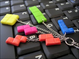 Tetris Necklaces Design tetris necklace 300x225 Tetris Necklaces Design