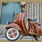 wood vespa 140x140 Tetris Jewelry, Egyptian Case Mod, Roger Federer and More [Walyou Roundup]