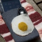 bacon and eggs breakfast iphone cases 140x140 Bacon and Egg iPhone Case Design Looks Tasty