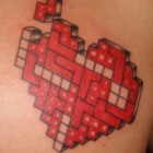 heart shaped tetris tattoo 140x140 iPhone Virus, Harry Potter Vs. Voldemort, Peter Pan Wedding [Walyou Roundup]