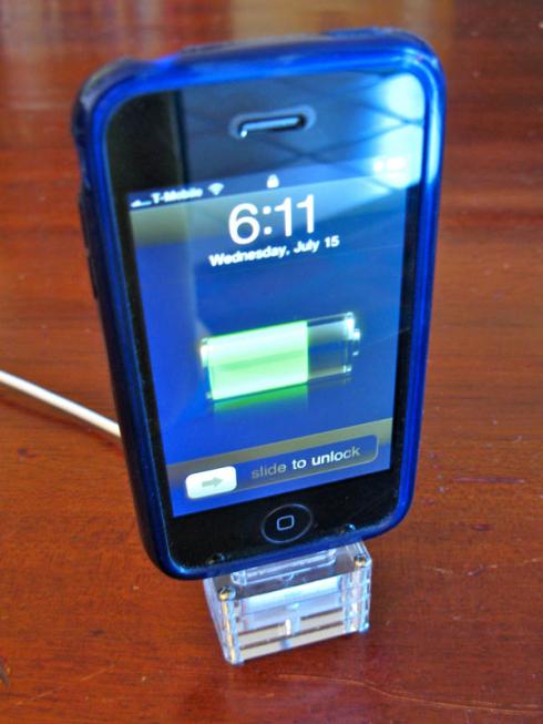 laserstand2 laser cut iphone stand