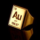 periodic table elements au ring 140x140 Periodic Table Jewelry For The Science Freak Within You