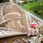 roller coaster skater daredevil 140x140 Coldplay Strawberry Swing, News Reporter Bloopers, Alice in Wonderland and More [Random Roundup]