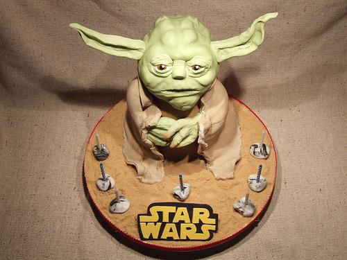 star wars cake designs. Geeky Star Wars Yoda Cake is