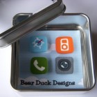 cool fridge magnets of iphone icons 140x140 Fridge Magnets with Funky iPhone Icon Designs