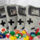 nintendo gameboy plush toys ispy nintendo gameboy plush toys ispy 140x140 This iSpy Nintendo Gameboy Bag is Full of Video Game Charms!