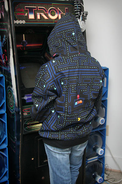 pac man hooded sweatshirt2 Pacman Hooded Sweatshirt for Gaming Fans