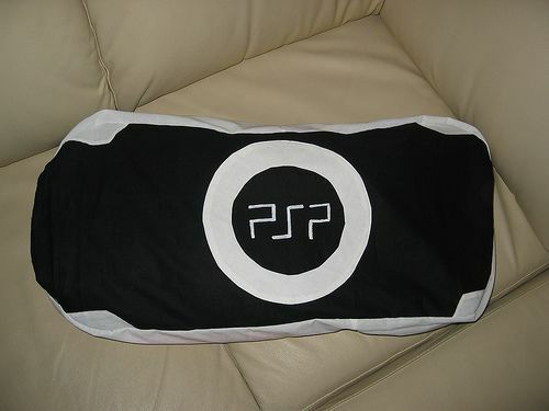 PSP Pillow Design for the Gaming Geek new psp pillow creation
