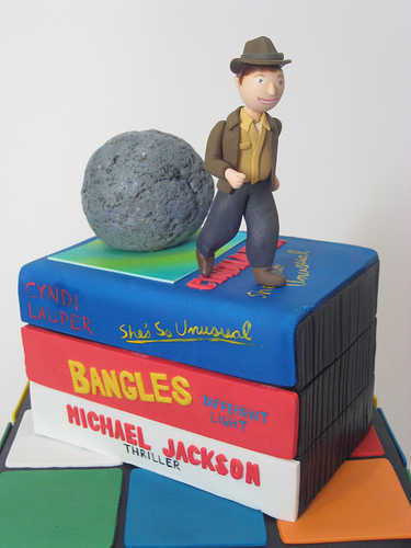 80s Cake1 This 80s Cake is like a Blast from the Past