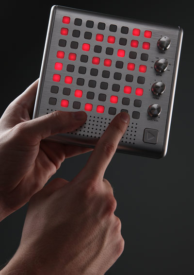 Bliptronic 5000 Led Synthesizer