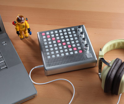 Bliptronic 5000 Led Synthesizer