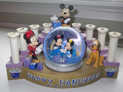 disney menorah