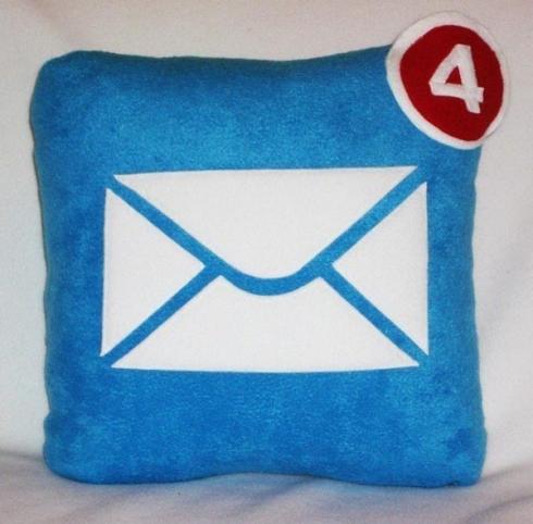 iphone icon pillows 2 Decorate your home with iPhone Icon Pillows 