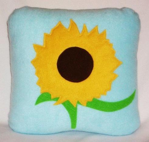 iphone icon pillows 5 Decorate your home with iPhone Icon Pillows 