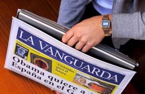 newspaper laptop sleeve 16 Anti Theft Gadgets and Designs to Deter Thieves