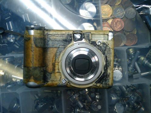 ugly digital camera 16 Anti Theft Gadgets and Designs to Deter Thieves