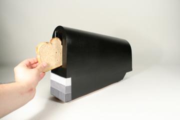 Toaster 2 Futuristic Toaster Design with a 1980’s Touch