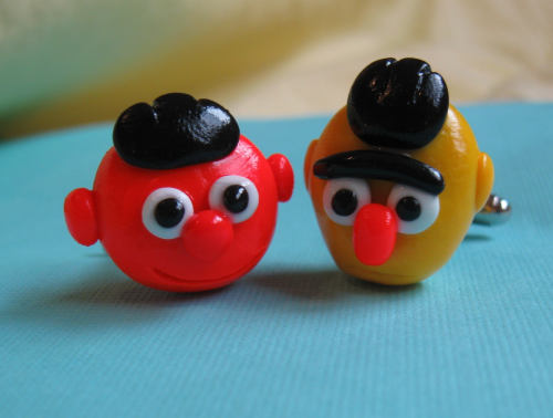 bert and ernie cufflinks1 Sesame Street Cufflinks Are The Perfect Accessory For Grown Up Kids