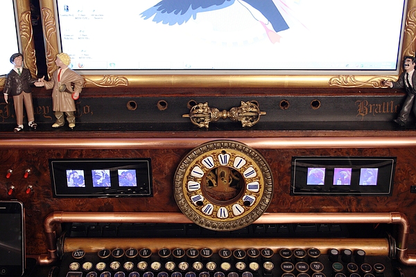 Steampunk Organ Desk Steampunk Organ Computer Takes Back To The Victorian Age