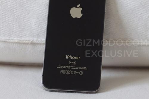 iphone 4g leaked images exclusive 2 iphone 4g leaked images exclusive 2 The real iPhone 4G Leaked, Disassembled and Here are the Current Specs