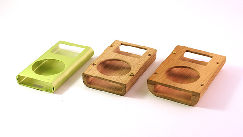 ipod mini Vs Wooden ipod