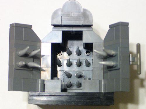 1 iron maiden lego torture 16 Lego Torture Devices You Must Be Scared Of