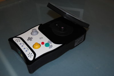 game cube portable 2 Take Your Gamecube Anywhere With This Portable Mod