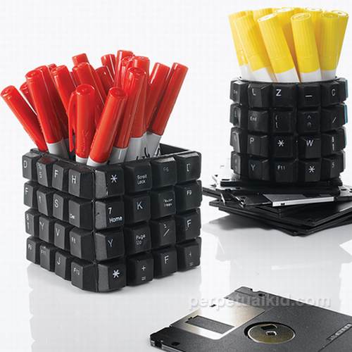 recycled pencil cup Discarded Keyboard and Floppy Disk Make up for a Recycled Pencil Cup