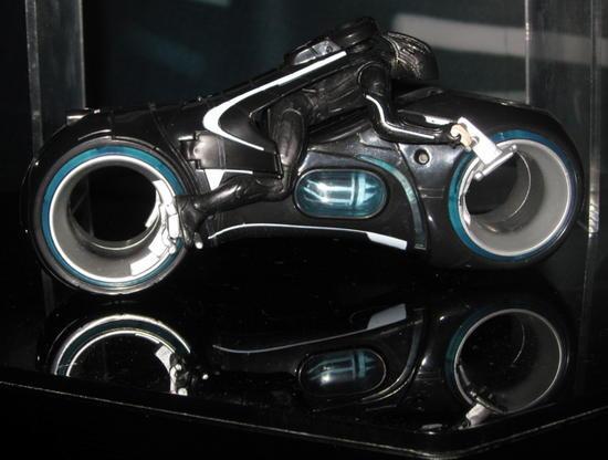 Vrooooooom- Light Cycle is Set to Make Sci-Fi a Reality