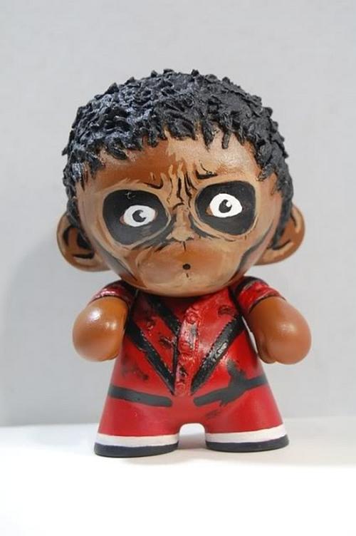 michael jackson thriller doll version tribute 1 year michael jackson thriller doll version tribute 1 year