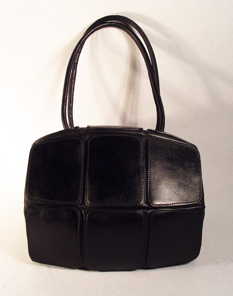 Leather transformer 2 If You Think Only Machines Can Transform, Think Again with the Transforming Bag
