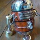 antiquer2d2_thumb.jpg