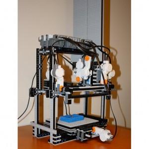 MakerLegoBot Made of Lego Prints Lego MakerLegoBot Made of Lego, Prints Lego