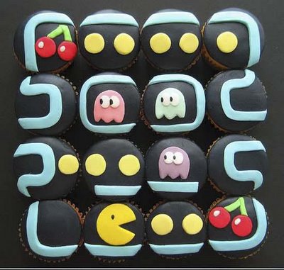 pacman game cupcake design