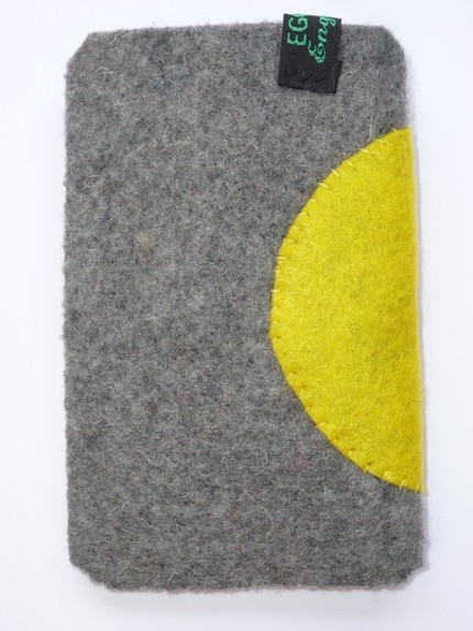 new pacman ipod pouch