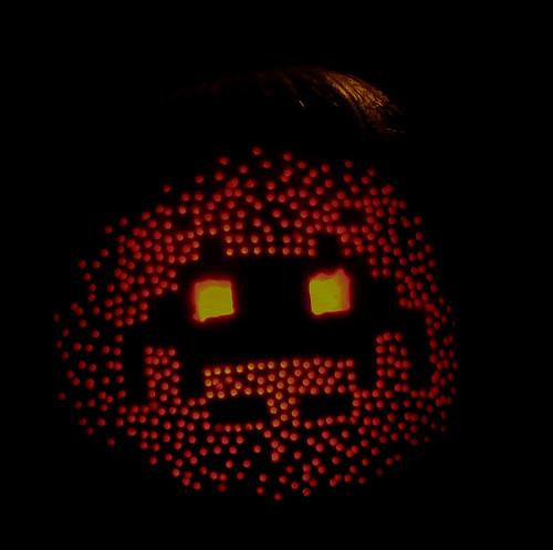 space invaders pumpkin face