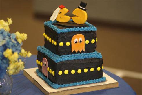 pacman wedding cake