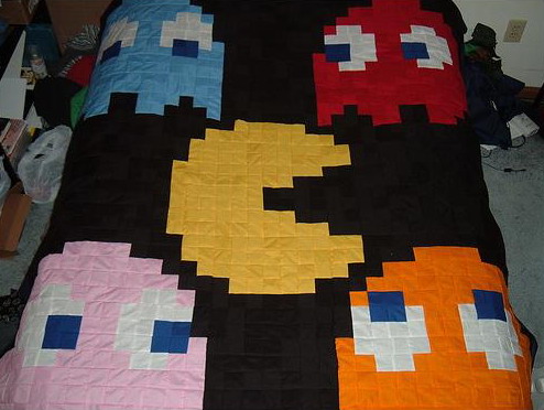 Pacman blanket