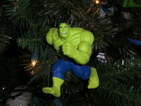 hulk running ornament