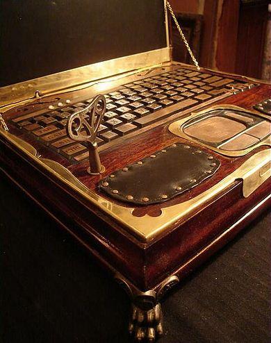 Victorian Laptop (4)
