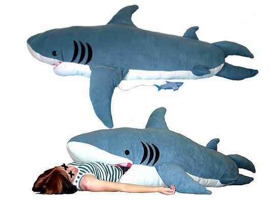 ChumBuddy sleep inside a shark