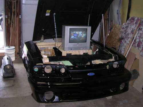 3 car parts theater