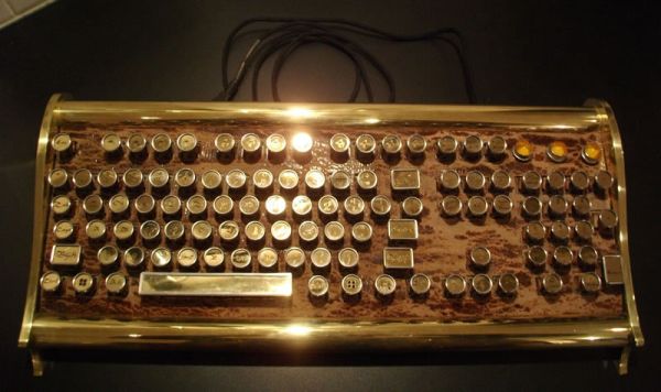 marquis keyboard FULL view