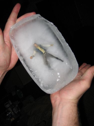 han solo frozen in carbonite ice cube 1