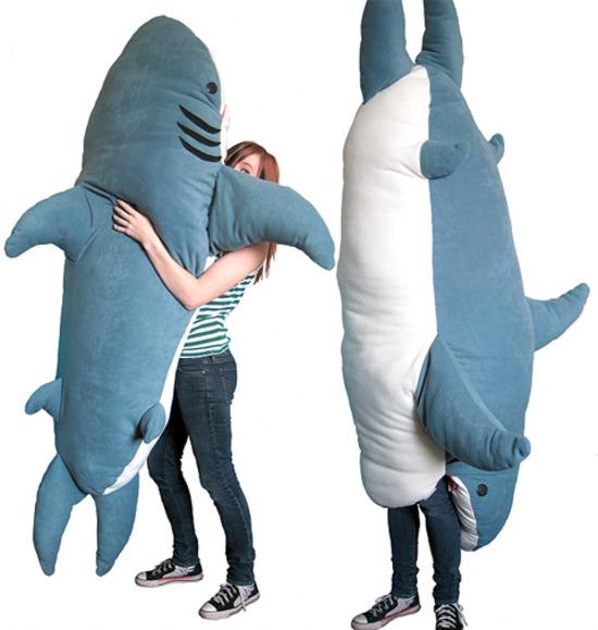 sleeping bag shark attack theme